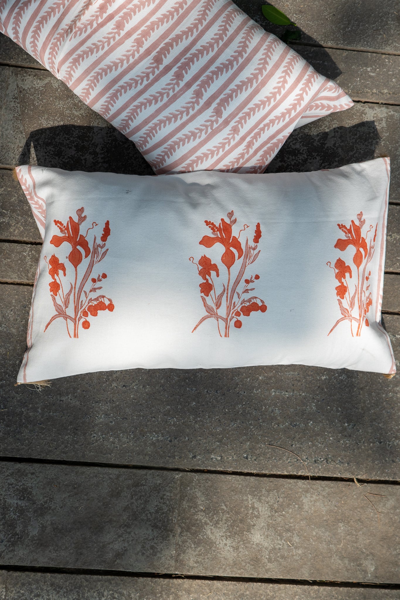 Orange and brown ek phool cushion cover