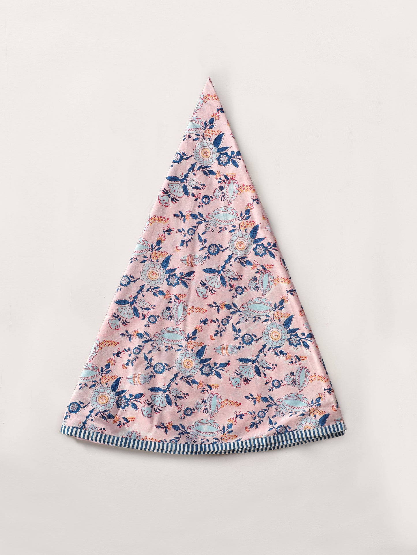 Turquoise blue and peach phal aur phool round table cover