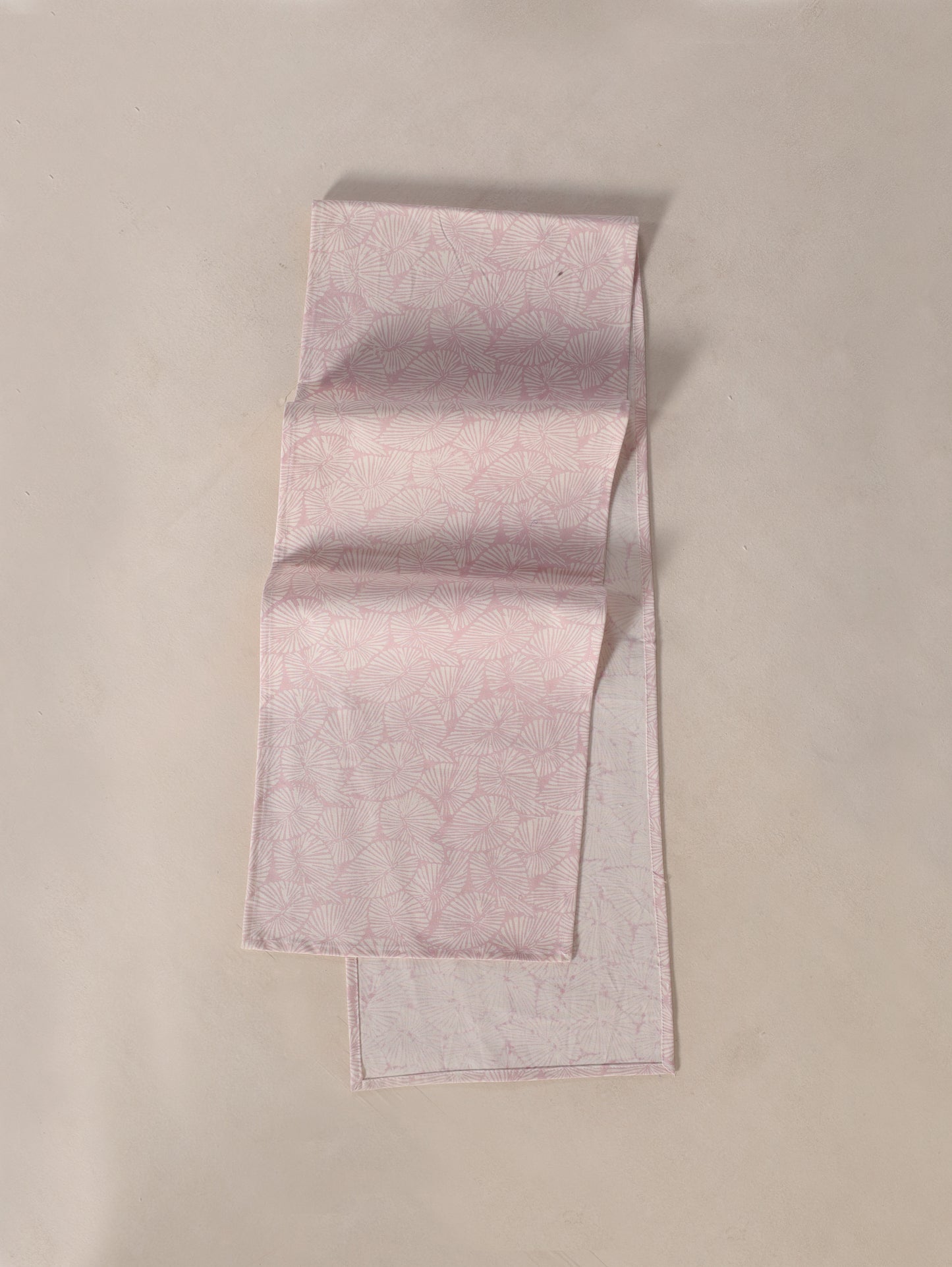 Peach small lines table runner