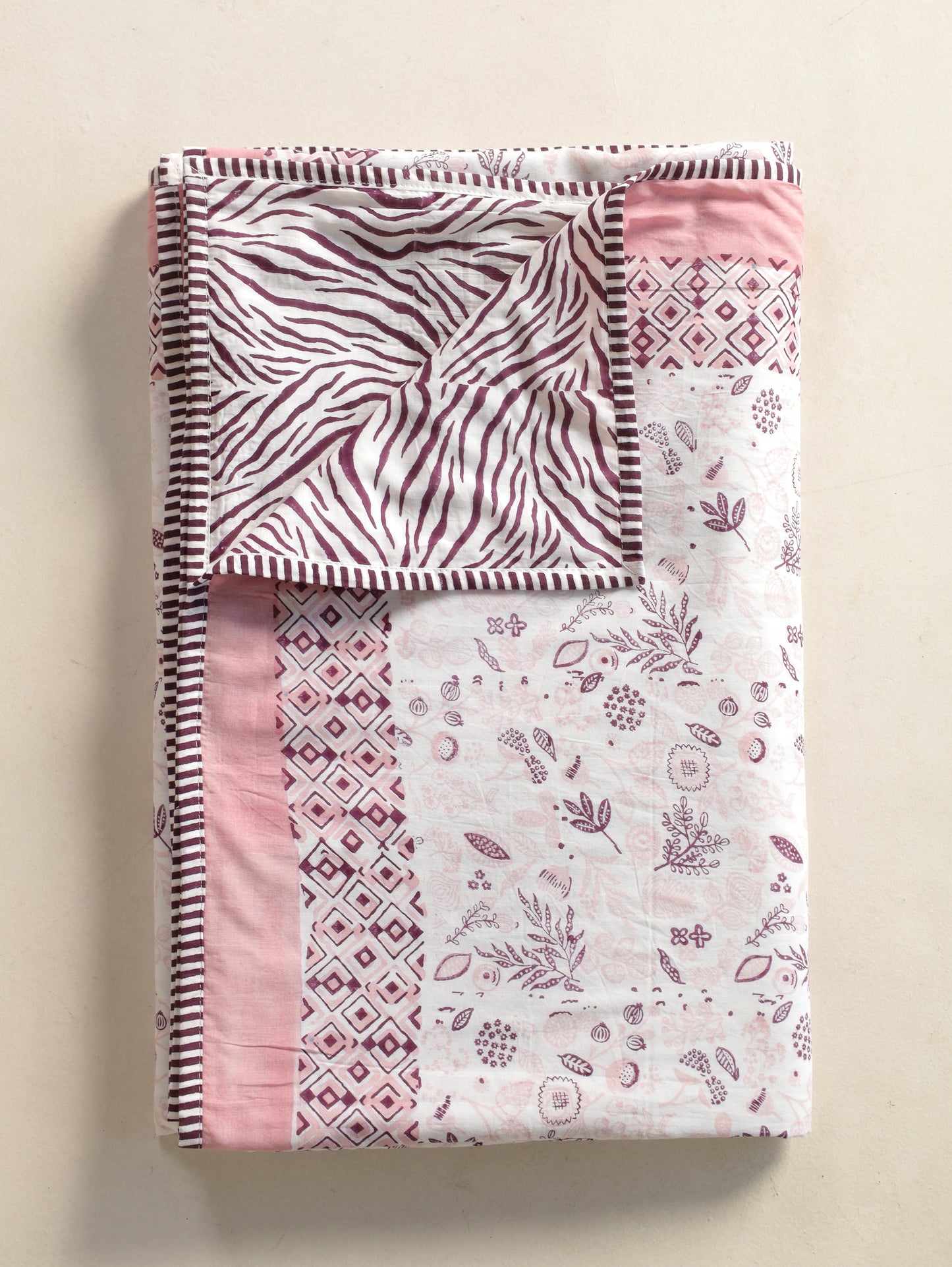 Lilac and pink teen anaar mulmul dohar (abstract jaal)