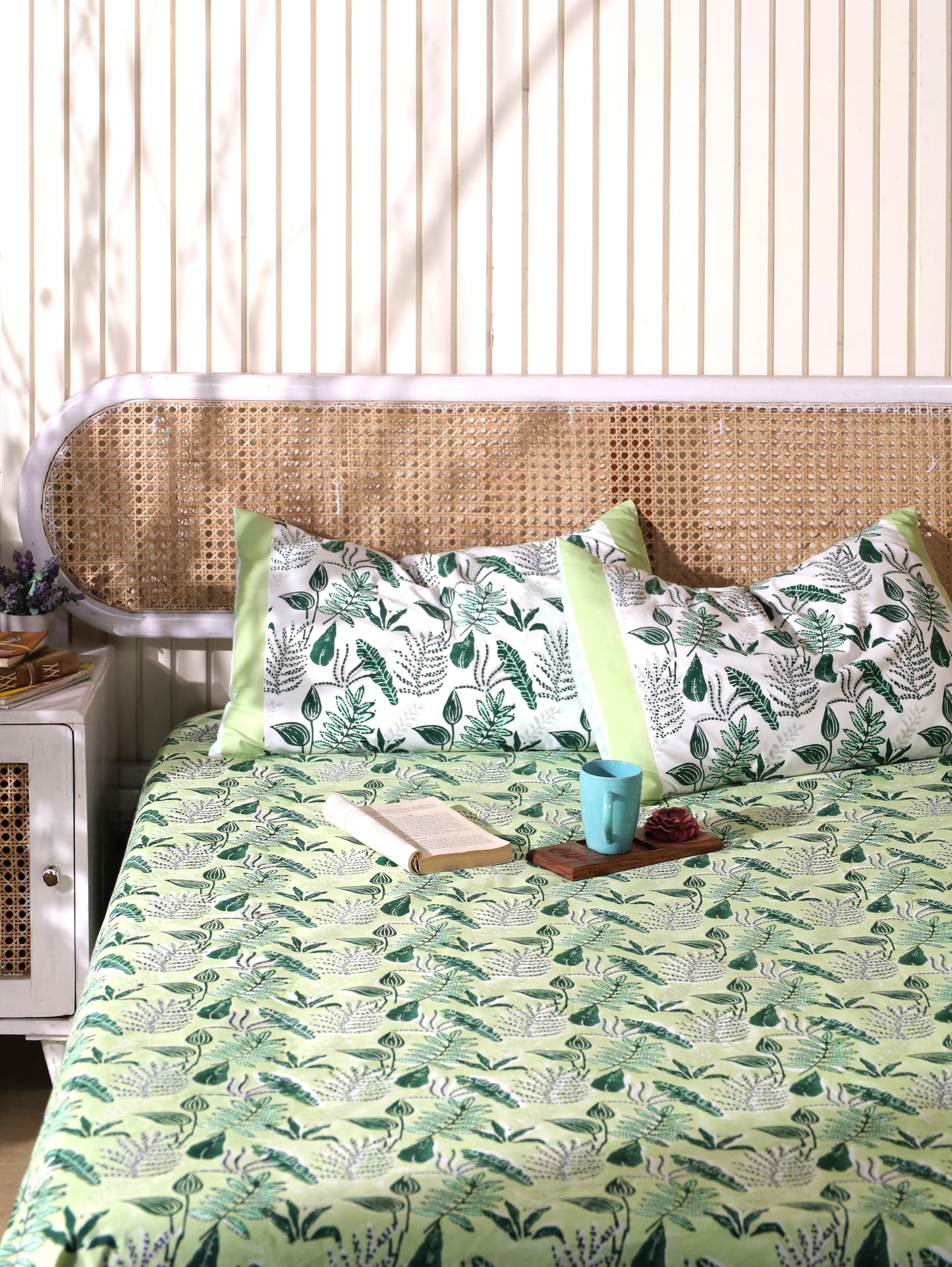 Green and grey forest garden bedsheet set