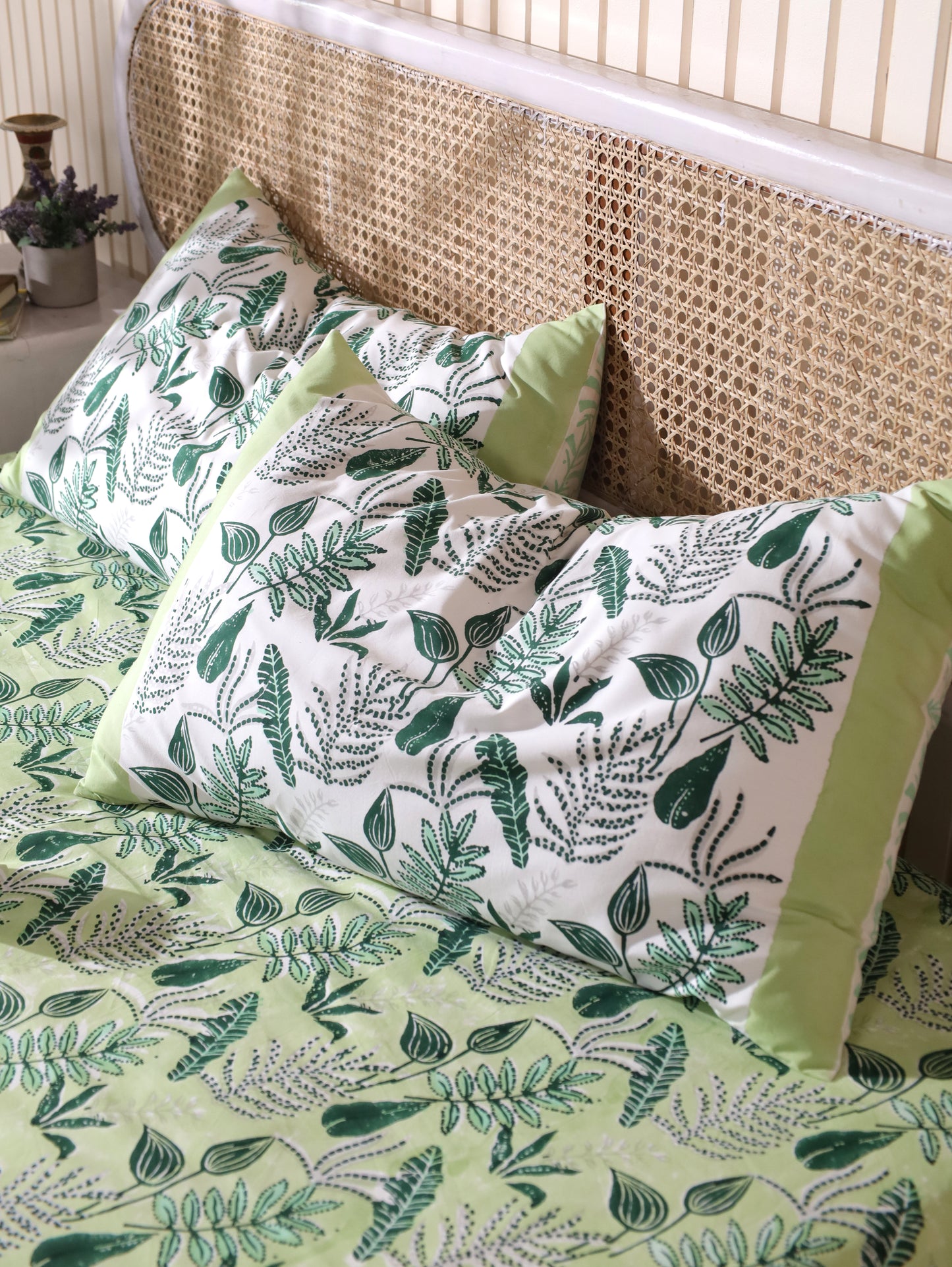 Green and grey forest garden bedsheet set