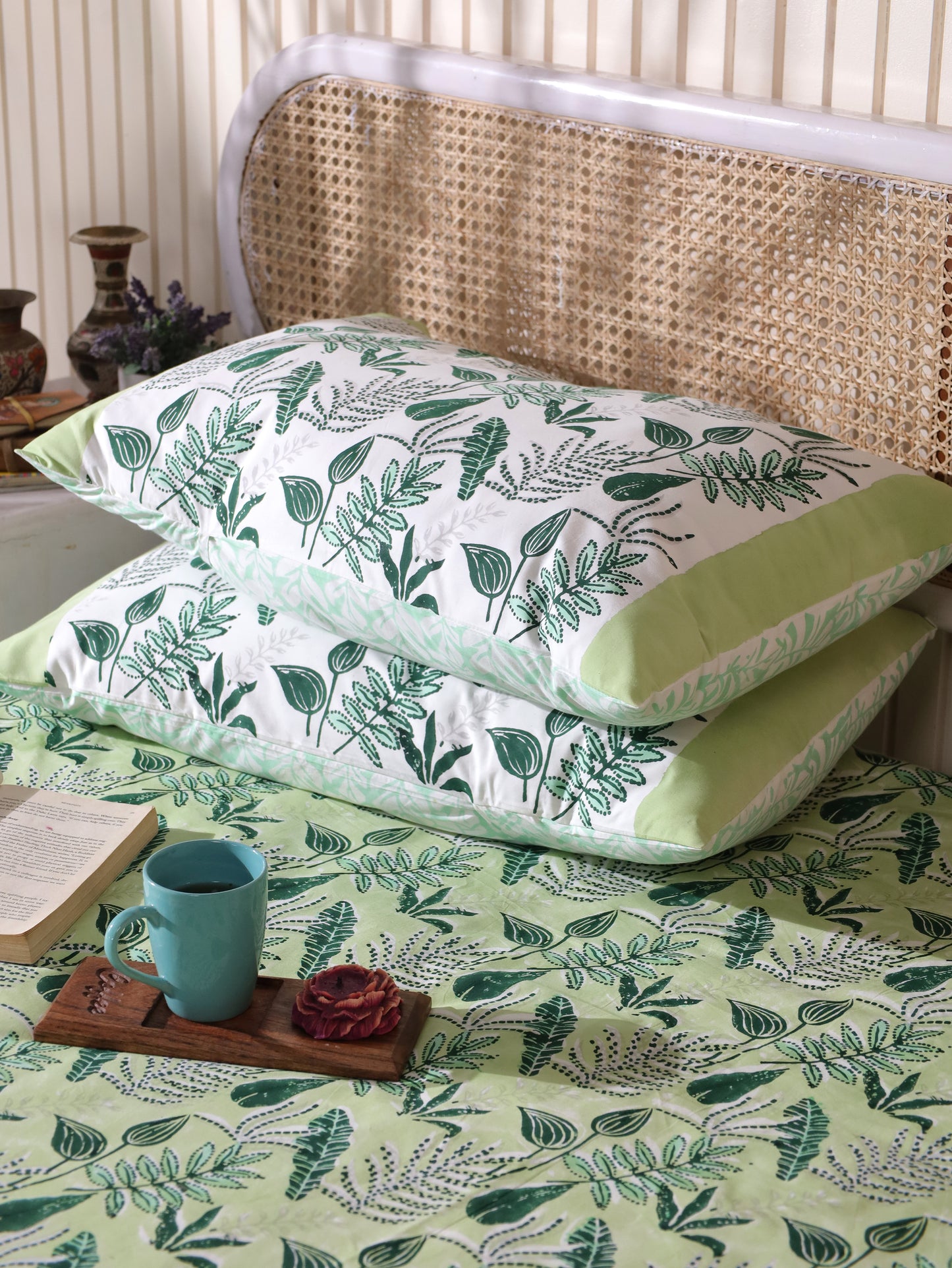 Green and grey forest garden bedsheet set