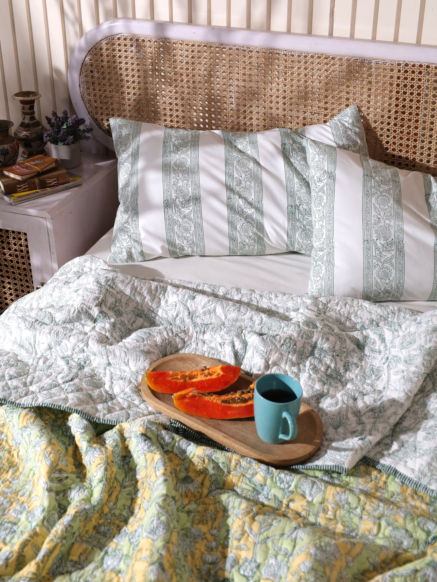 Parrot and yellow gadh jaal mulmul quilt