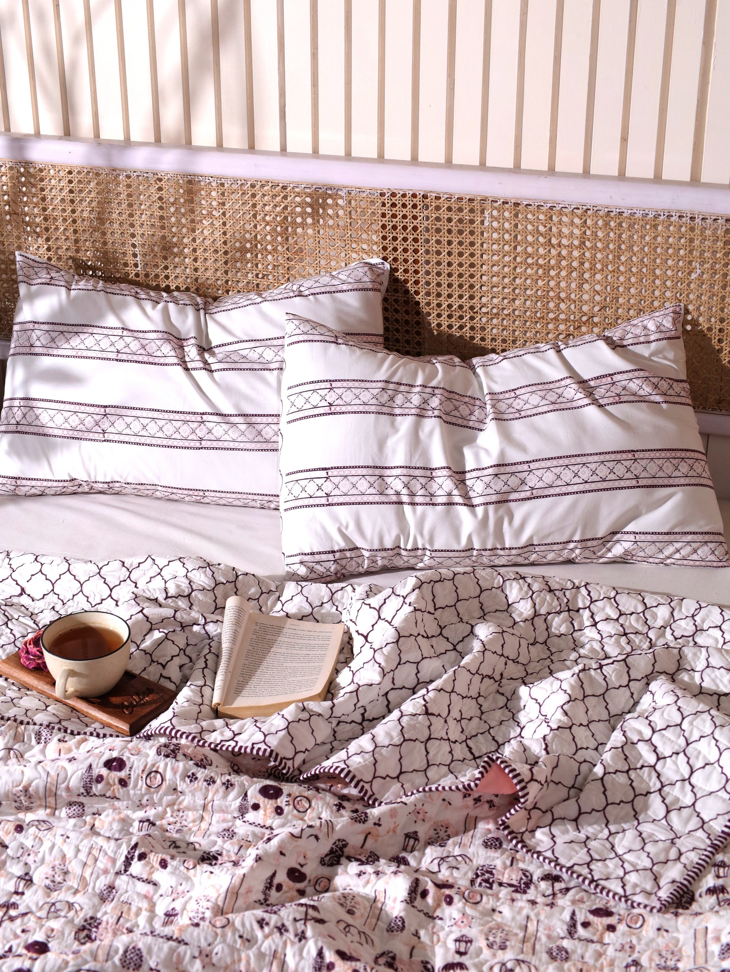 Lilac and maroon scattered ethnic mulmul quilt