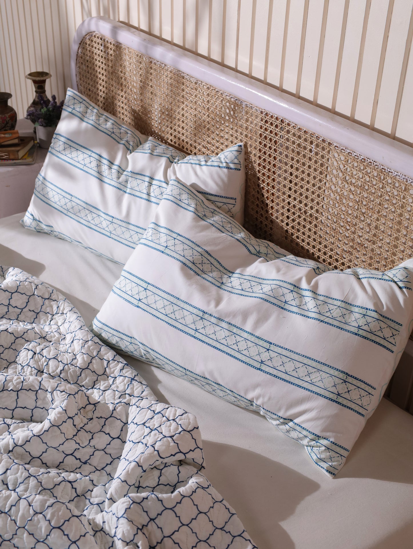 Blue and sea green scattered ethnic mulmul quilt