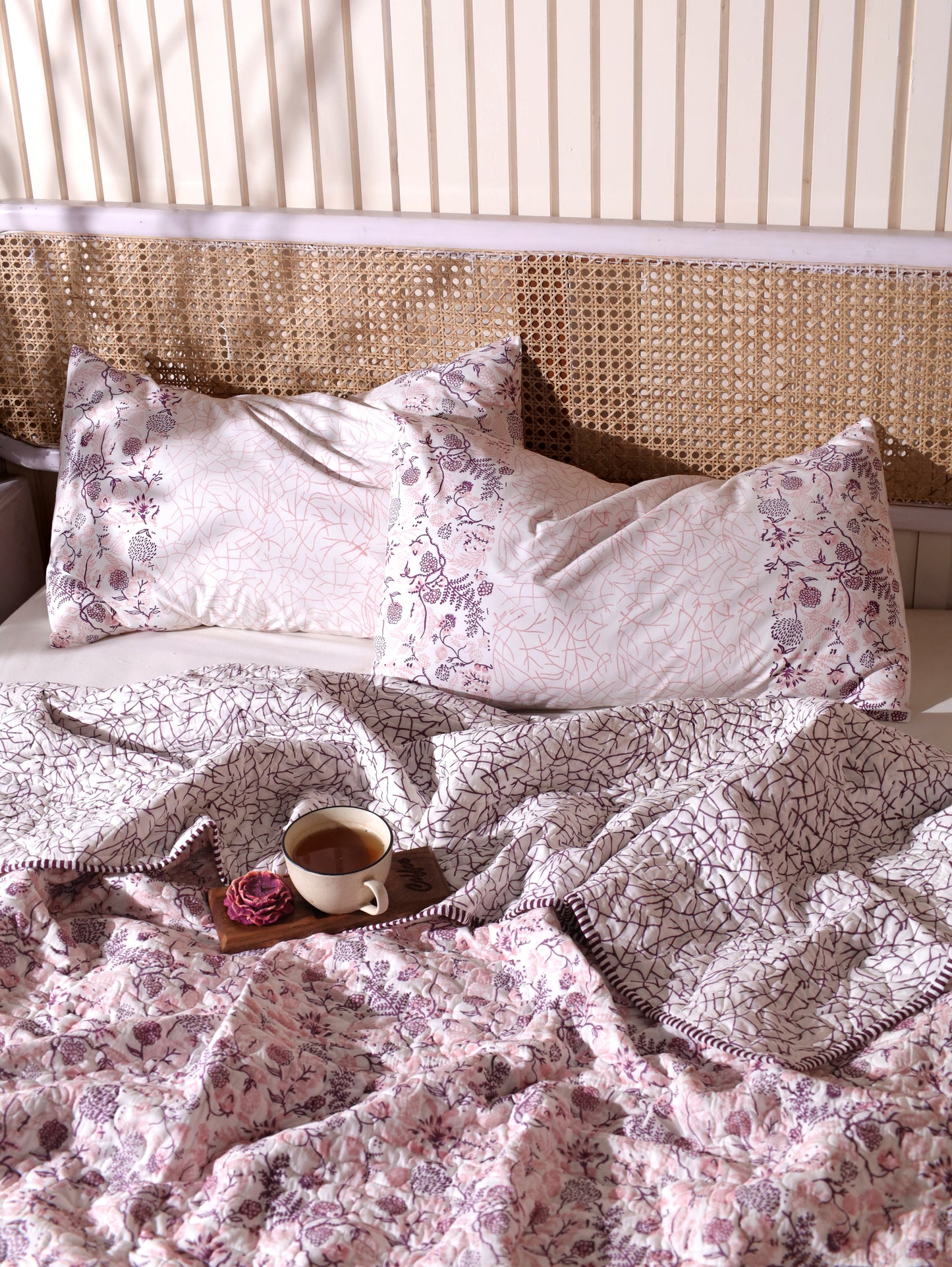 Lilac and pink kamal phool mulmul quilt (floral jaal)