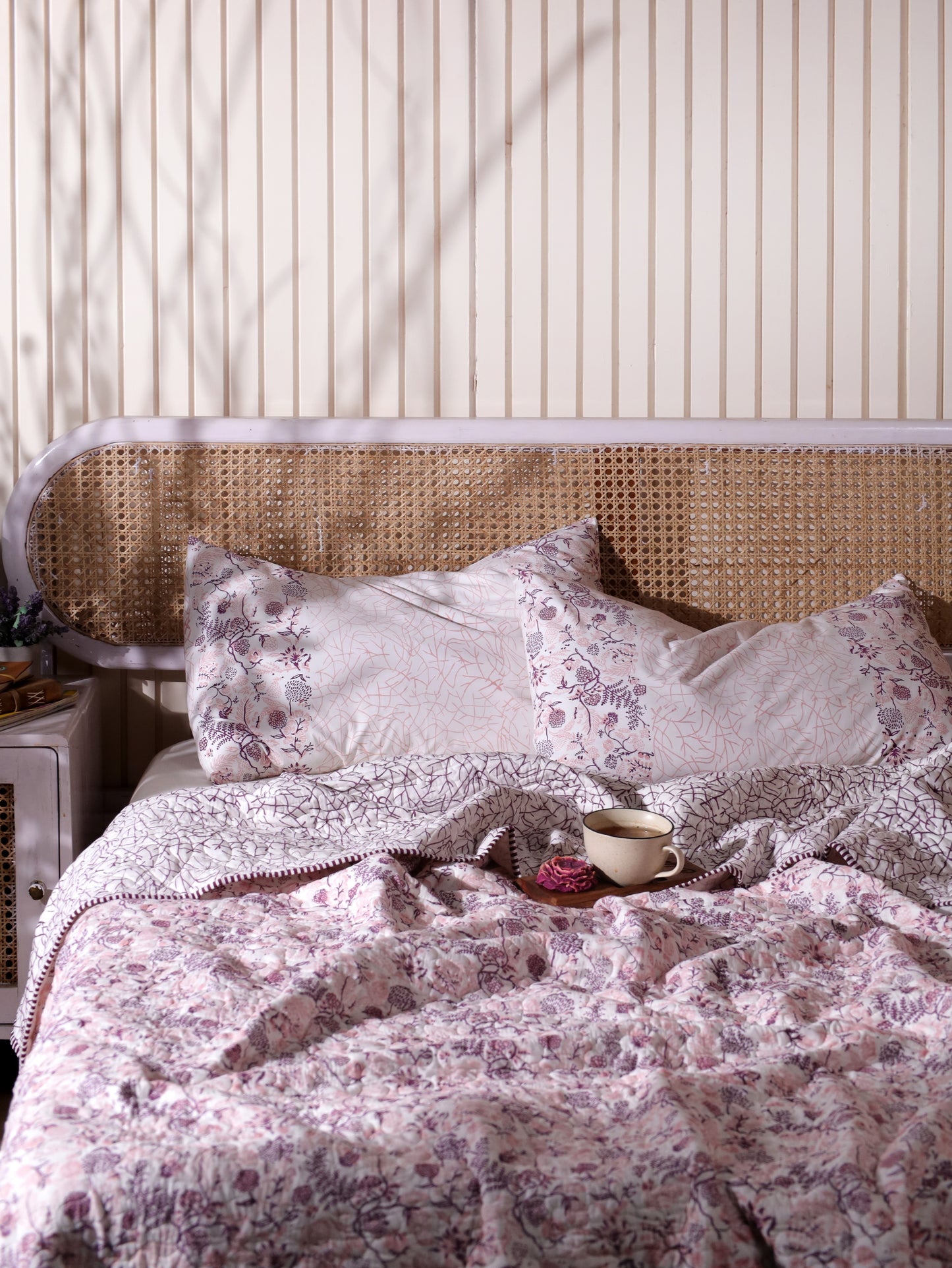 Lilac and pink kamal phool mulmul quilt (floral jaal)