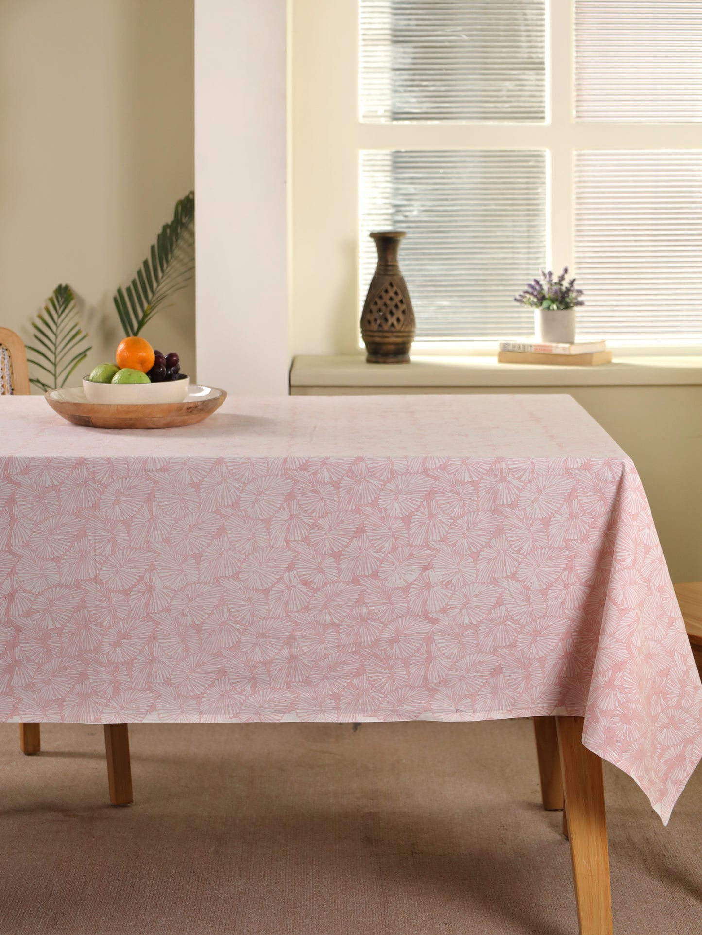 Peach small lines dining table cover