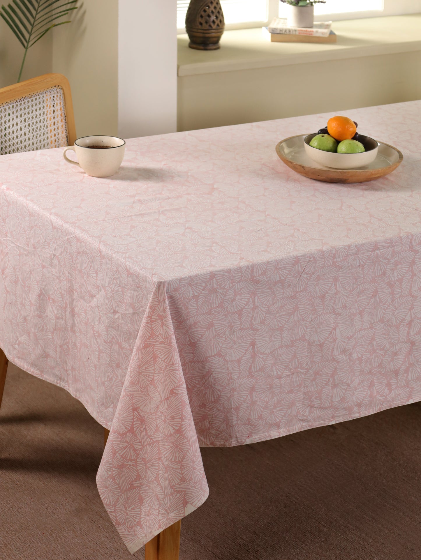 Peach small lines dining table cover