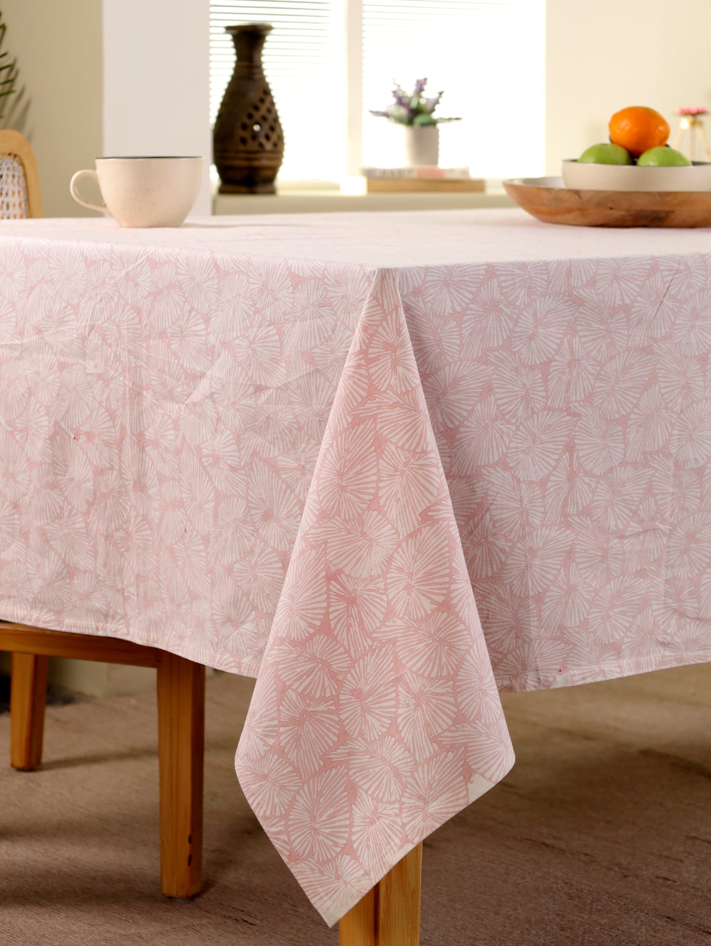 Peach small lines dining table cover