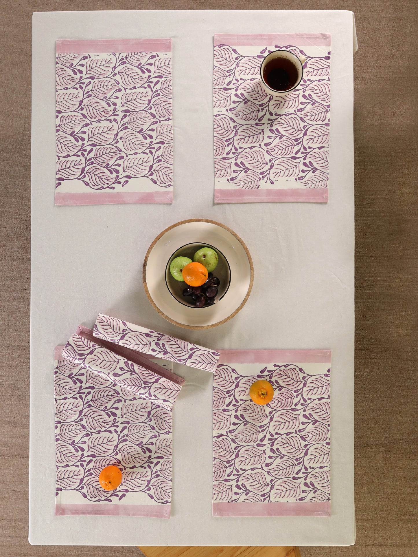 Lilac and pink 2 colour matching motif table mat