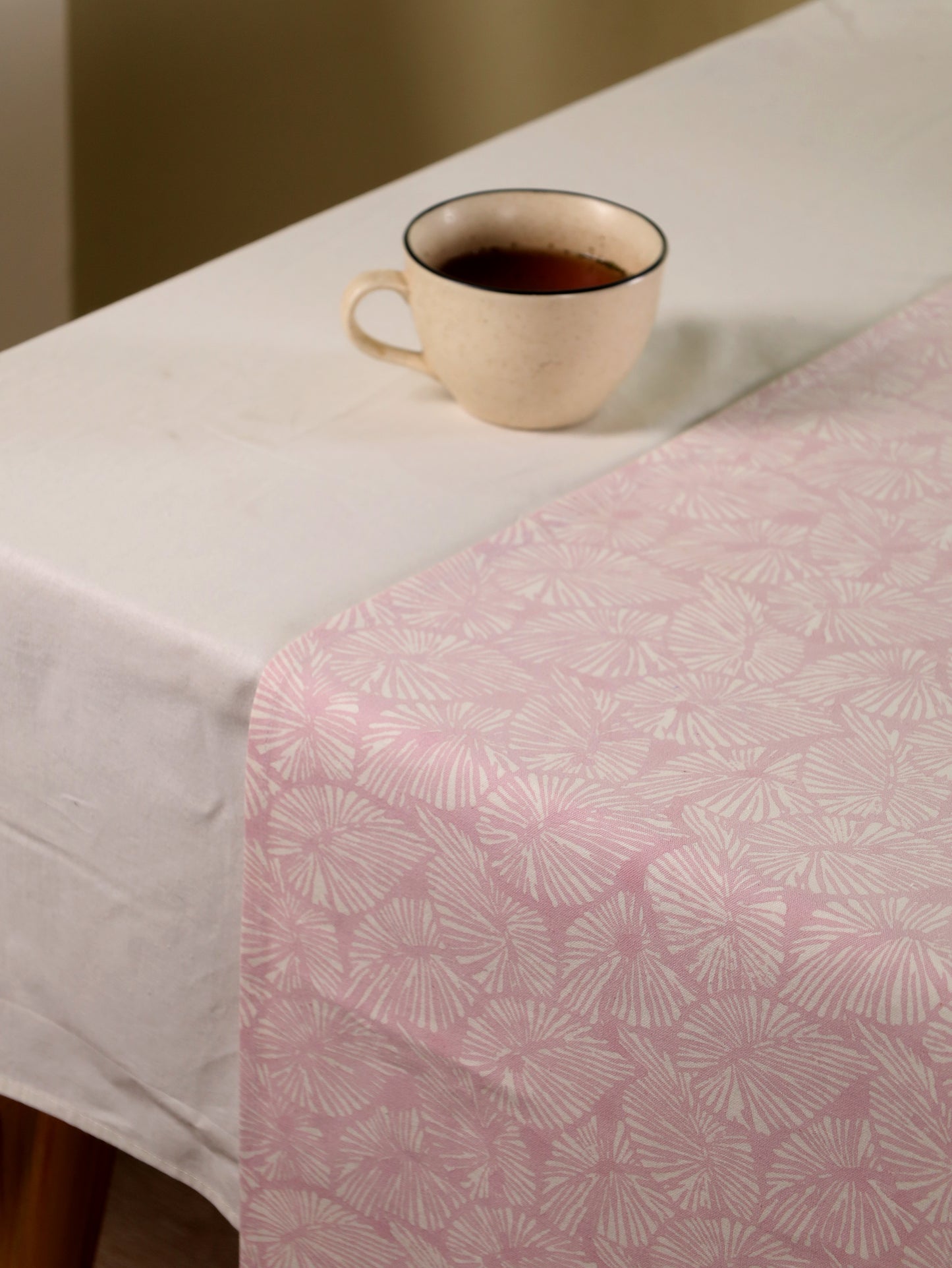 Peach small lines table runner