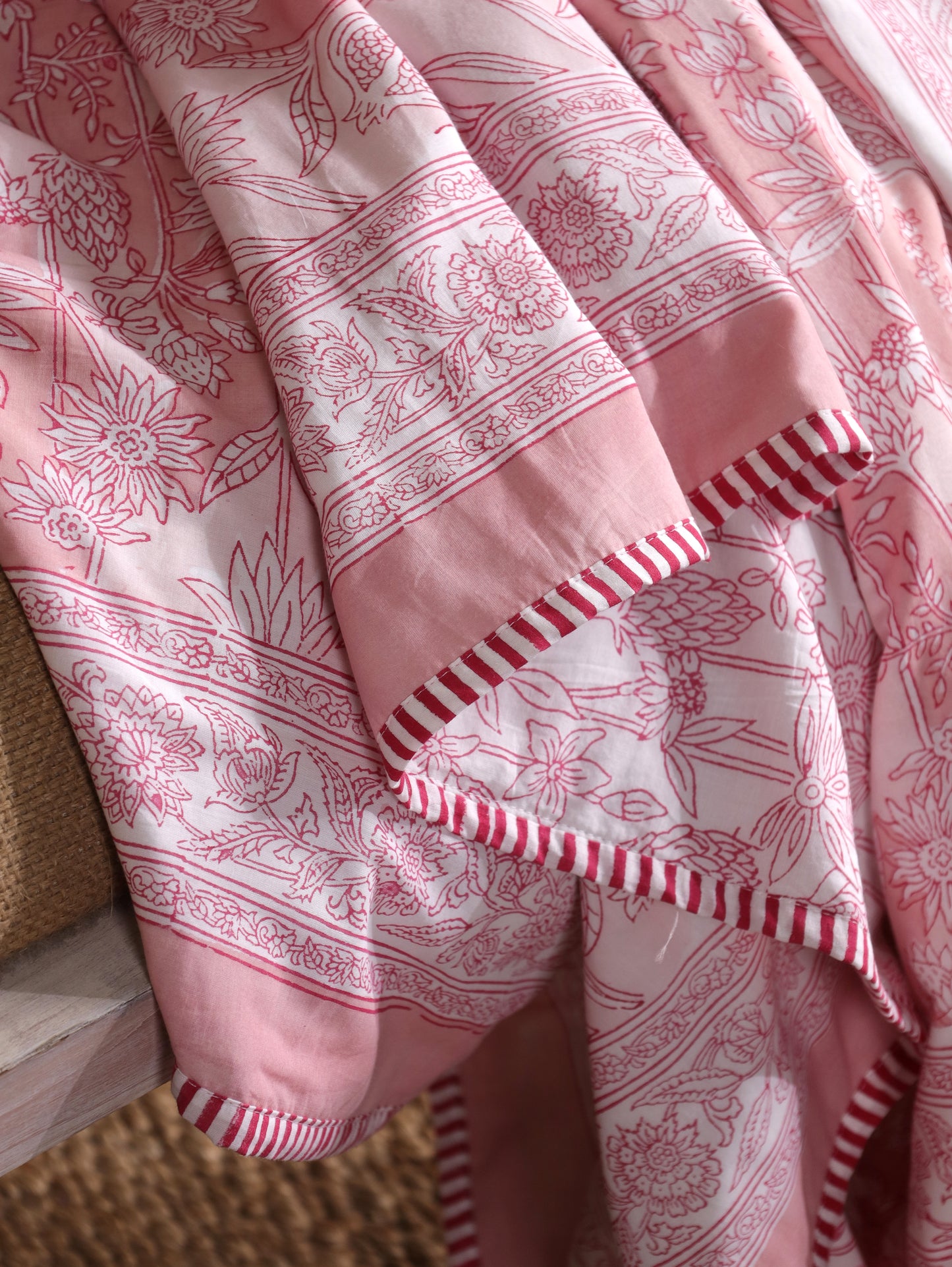 Lilac and pink gadh jaal mulmul dohar