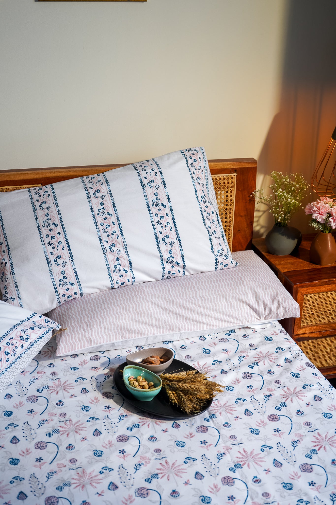 Pink blue and grey nariyal tree bedsheet set (scattered floral)