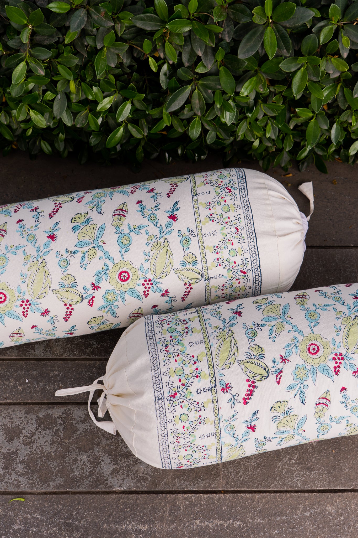 Lime and blue phal aur phool bolster cover