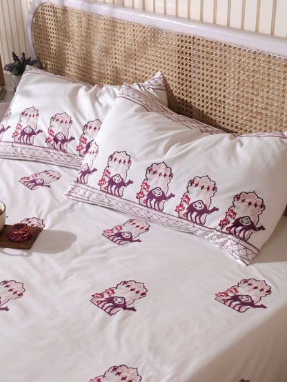 Lilac and maroon jharokha motif bedsheet set