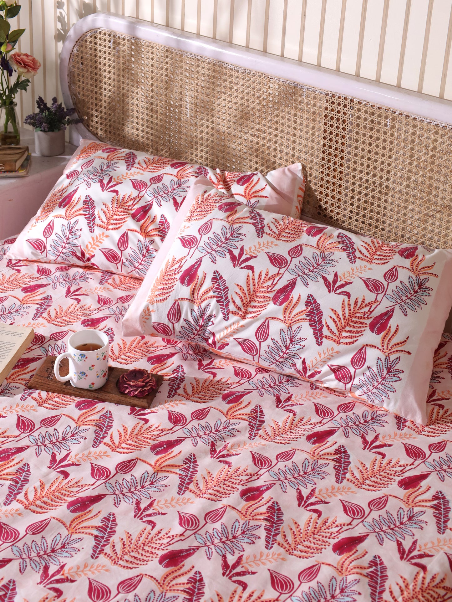 Red and peach forest garden bedsheet set