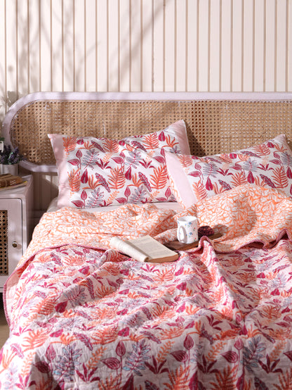Red and peach forest garden mulmul quilt