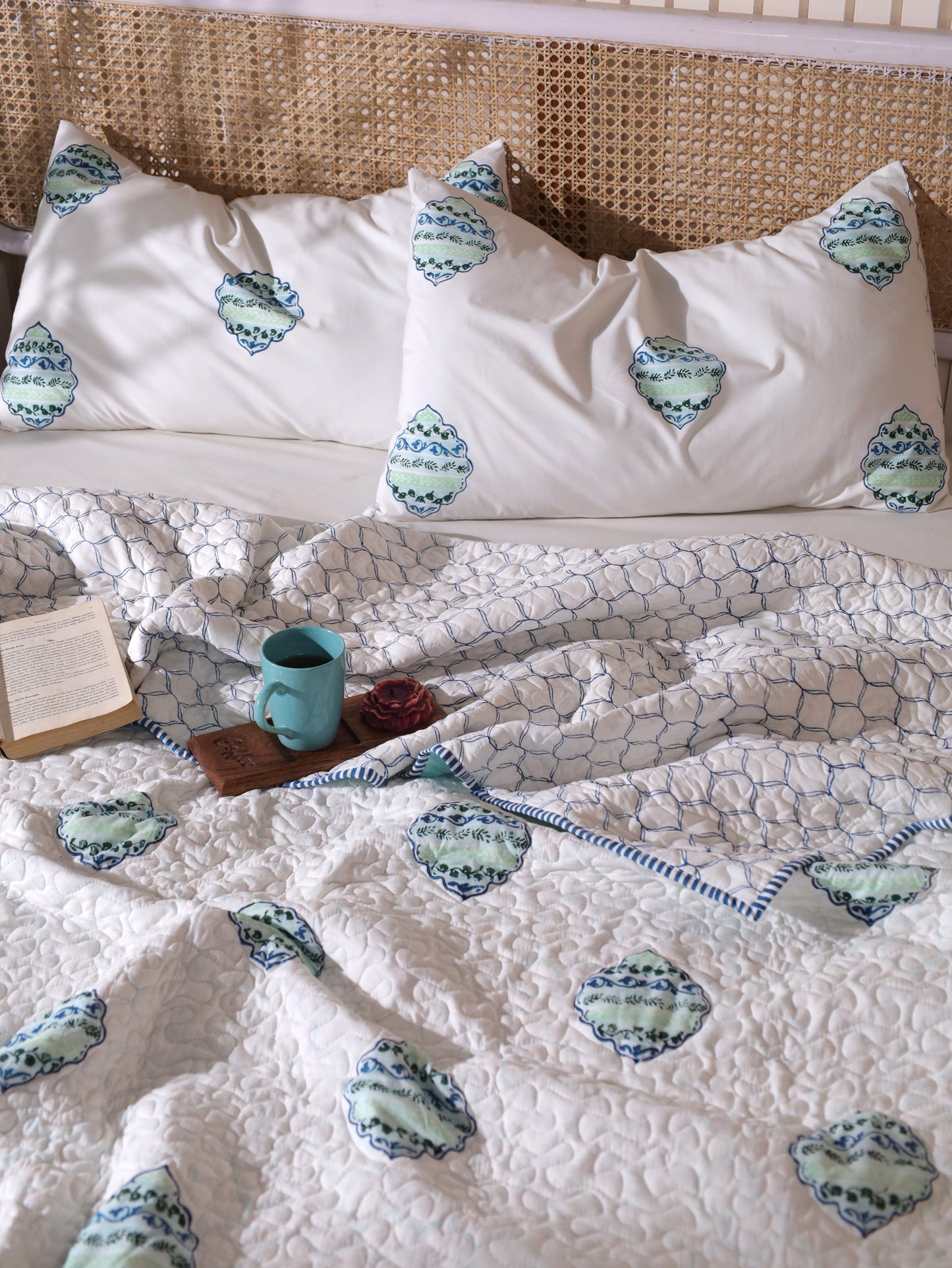 Blue and green heera jaal motif mulmul quilt