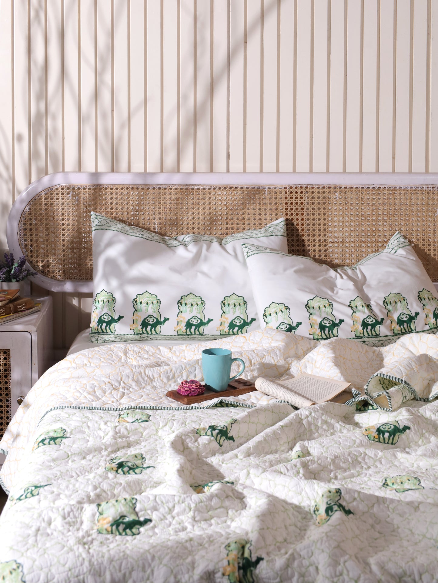 Green and yellow jharokha motif mulmul quilt