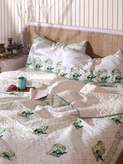 Green and yellow jharokha motif mulmul quilt