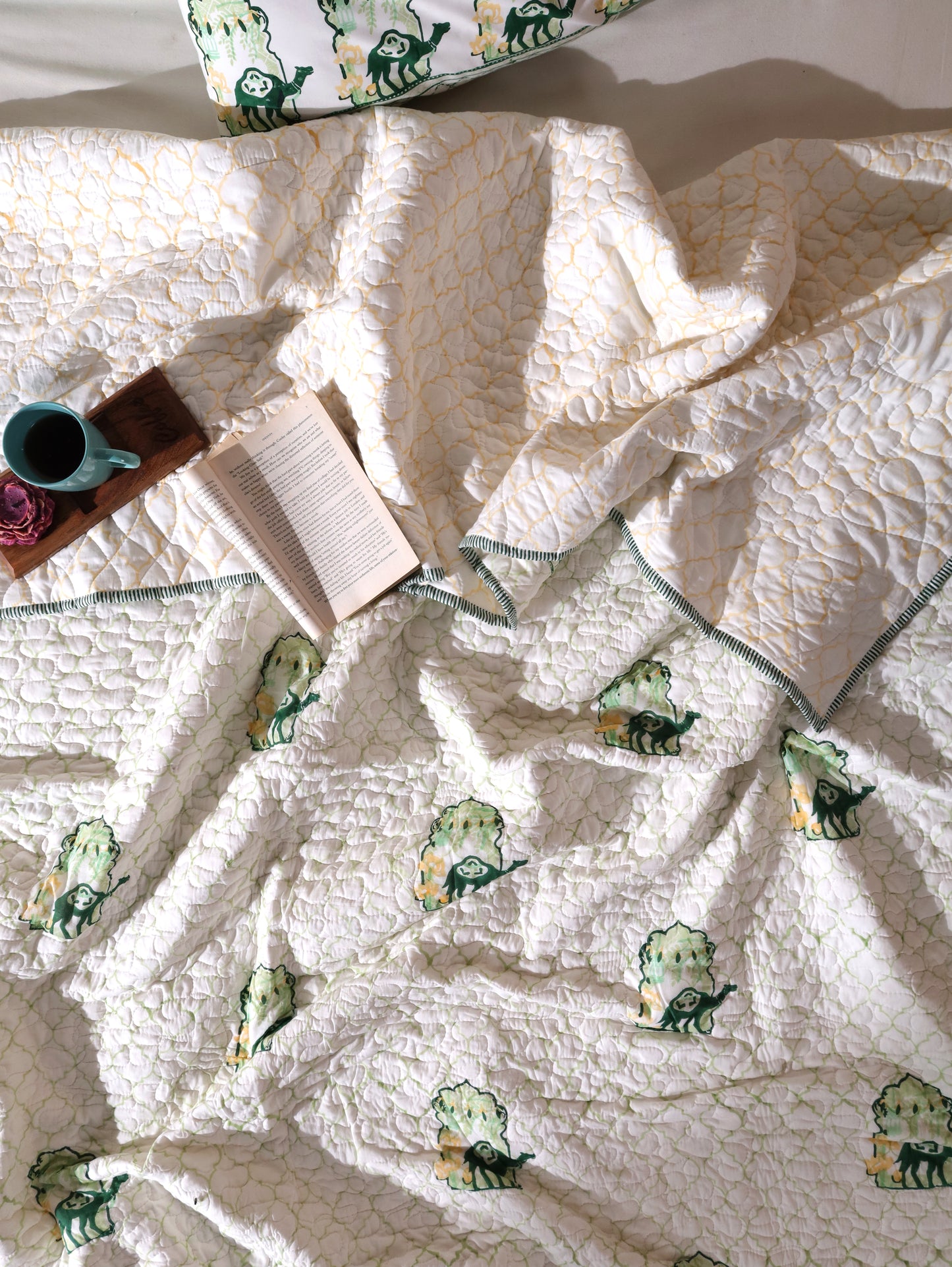 Green and yellow jharokha motif mulmul quilt