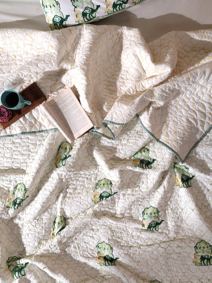 Green and yellow jharokha motif mulmul quilt