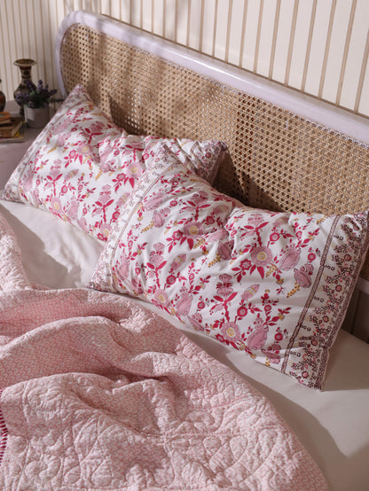 Lilac and maroon phal aur phool mulmul quilt