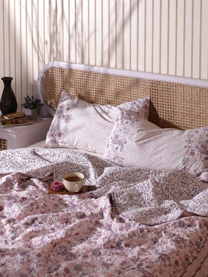 Lilac and pink kamal phool mulmul quilt (floral jaal)