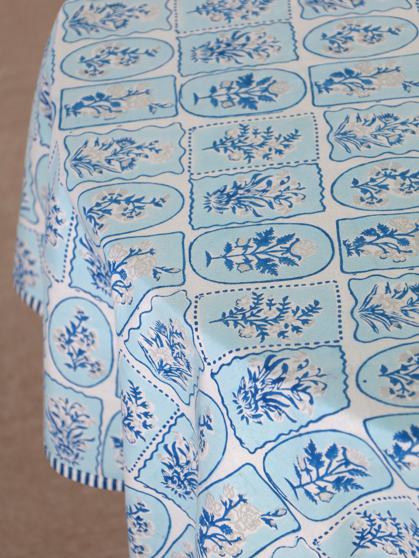 Navy blue and grey motif tiles round table cover