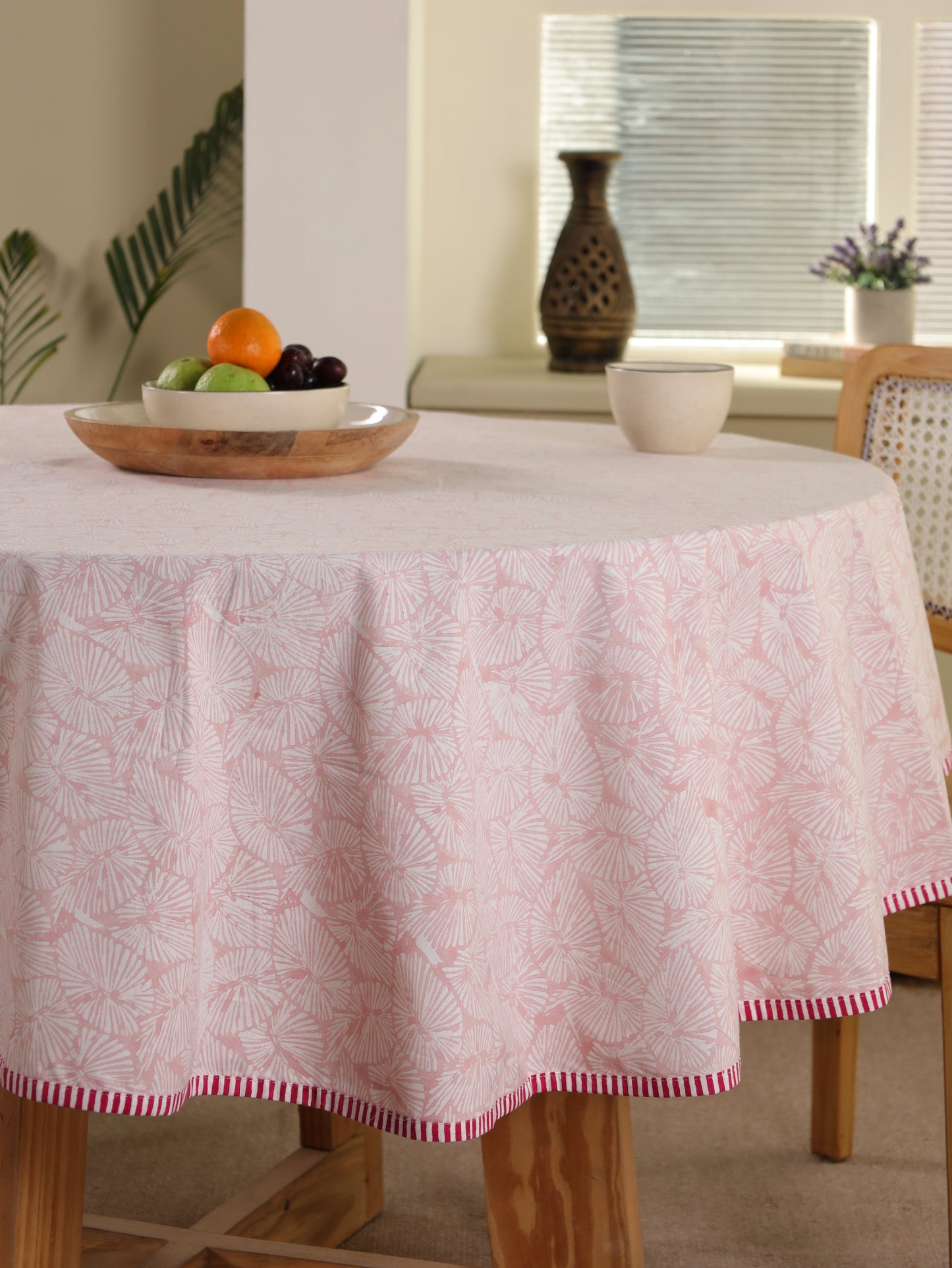 Peach small lines round table cover