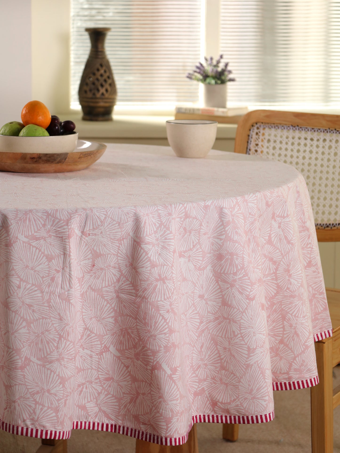 Peach small lines round table cover