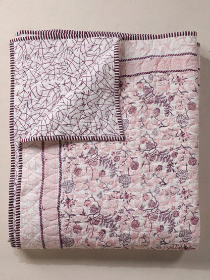 Lilac and pink kamal phool mulmul quilt (floral jaal)