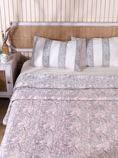 Pink and grey gadh jaal mulmul quilt