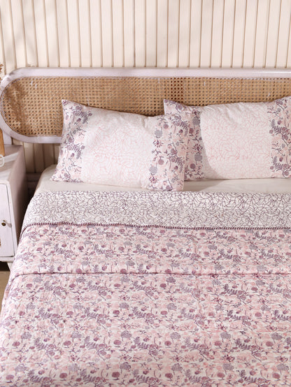 Lilac and pink kamal phool mulmul quilt (floral jaal)