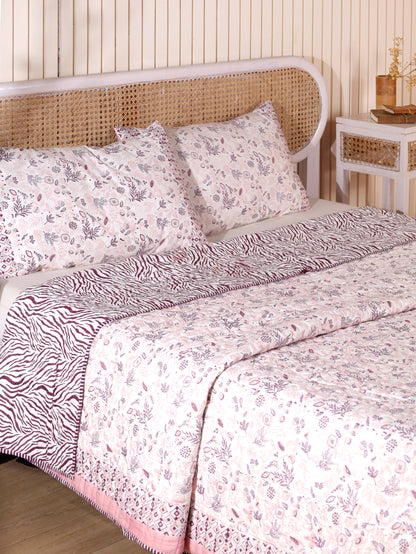 Lilac and pink teen anaar mulmul quilt (abstract jaal)
