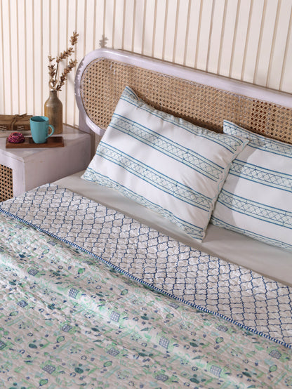 Blue and sea green scattered ethnic mulmul quilt