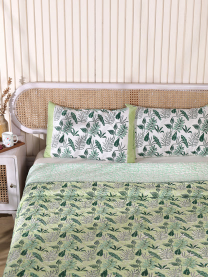 Green and grey forest garden mulmul quilt