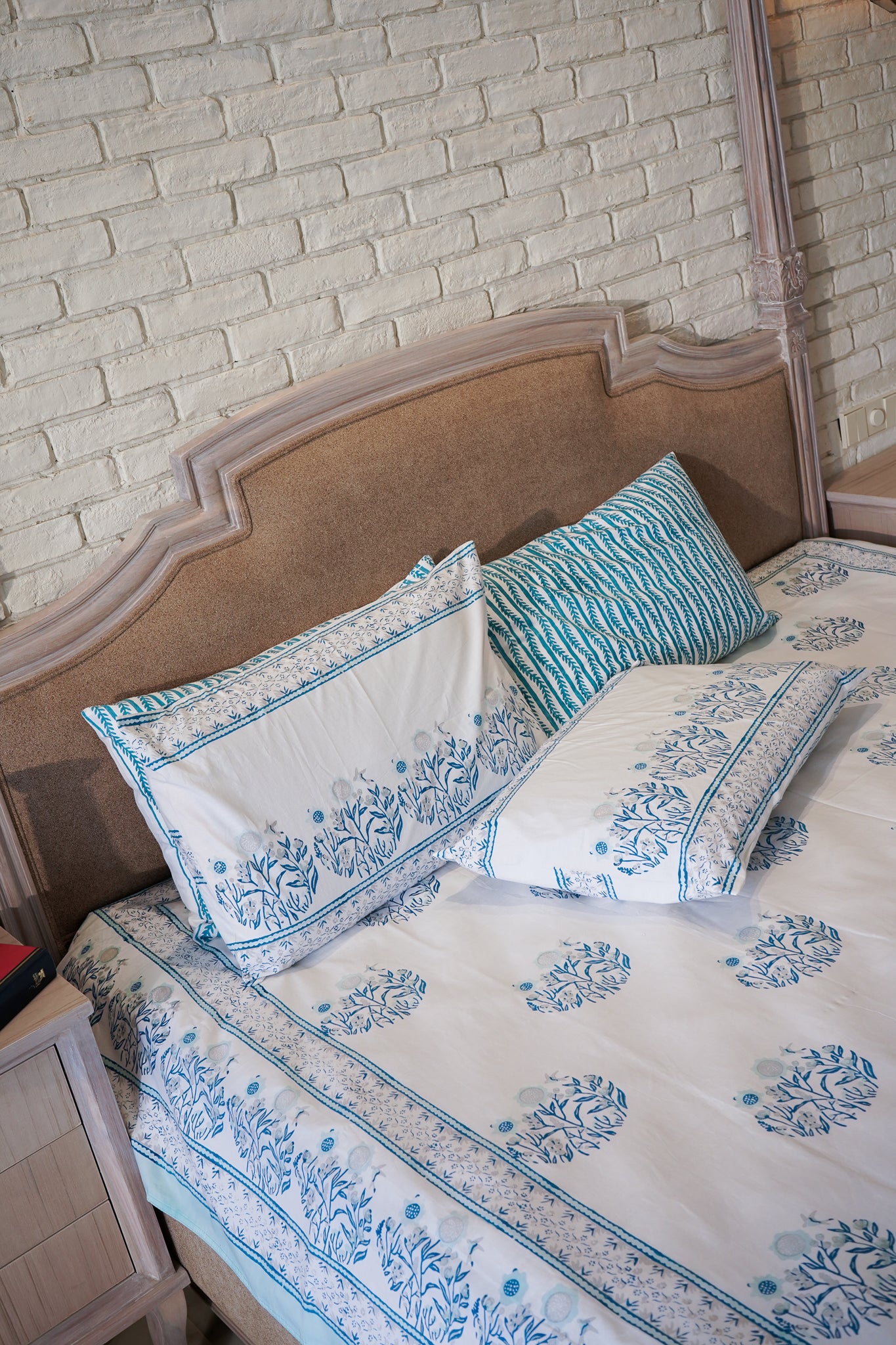 Navy blue and grey phool bagh motif bedsheet set
