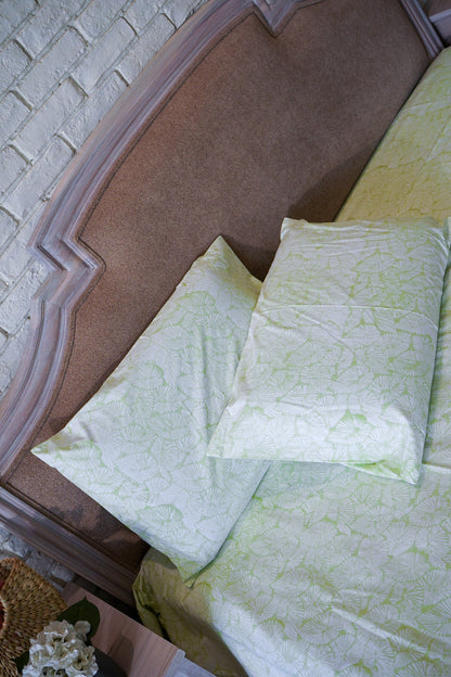 Lime green small lines leaves jaal fitted bedsheet set