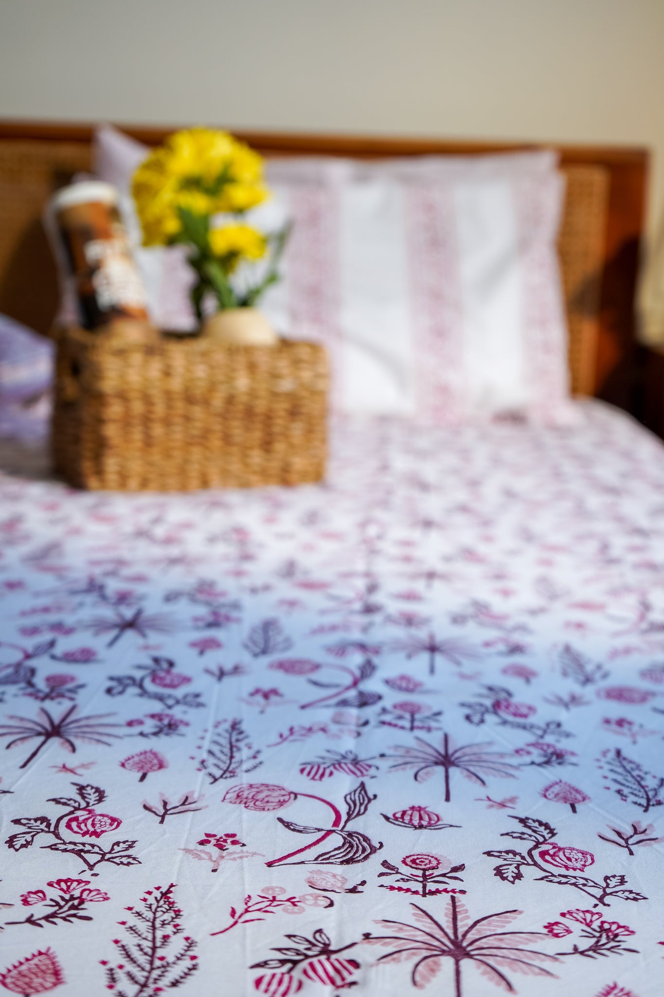 Magenta and maroon nariyal tree bedsheet set (scattered floral)