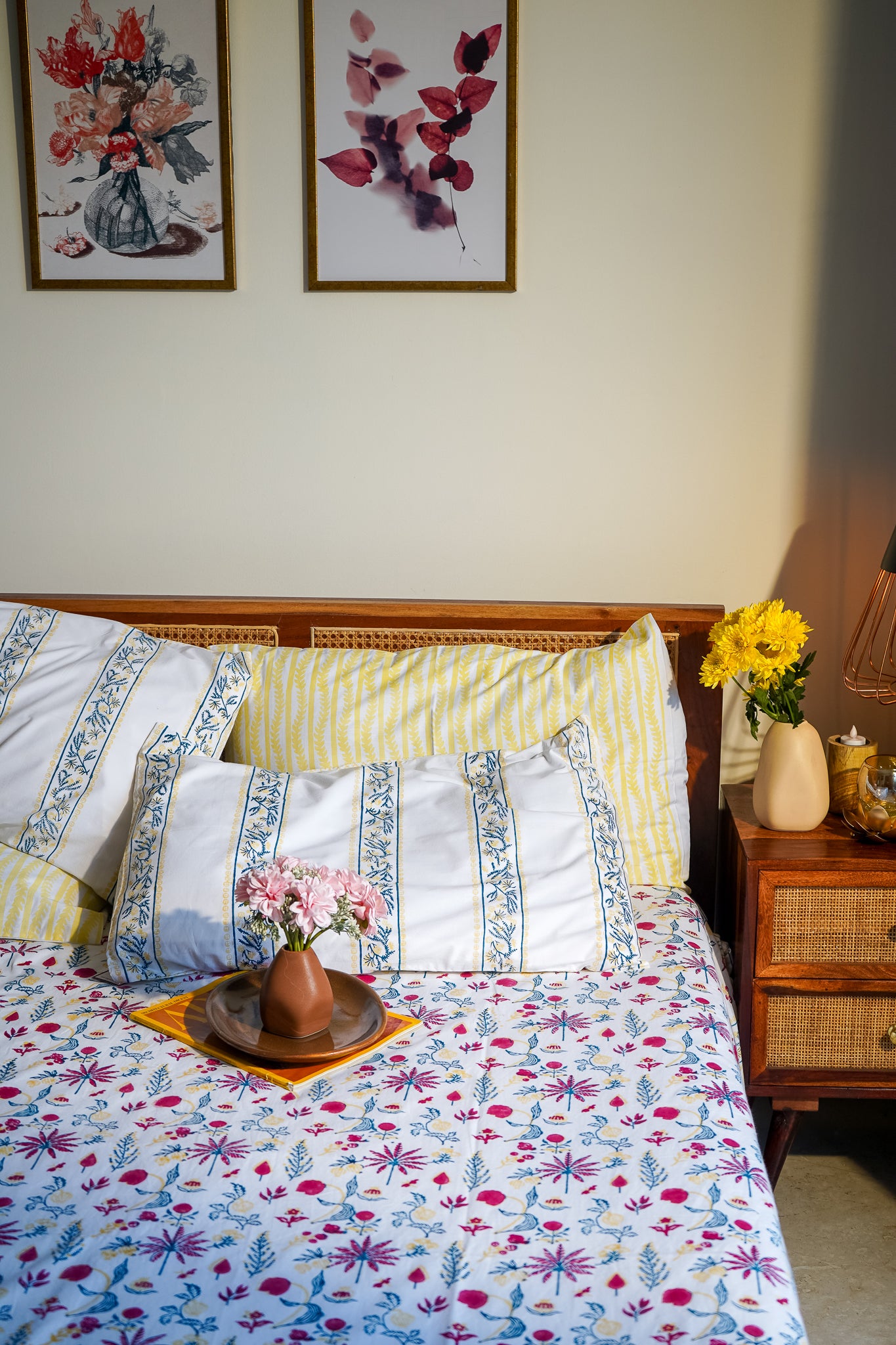 Magenta yellow and blue nariyal tree bedsheet set (scattered floral)