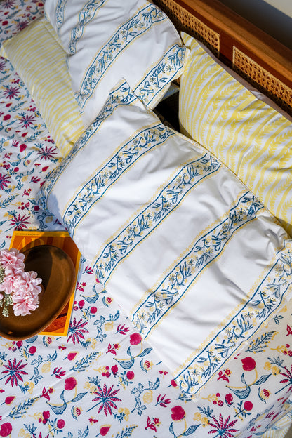 Magenta yellow and blue nariyal tree bedsheet set (scattered floral)