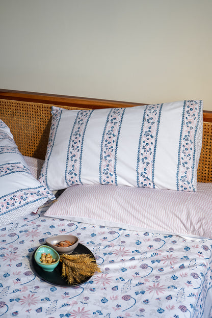 Pink blue and grey nariyal tree bedsheet set (scattered floral)