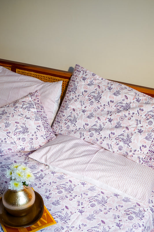 Lilac and pink teen anaar bedsheet set (abstract jaal)