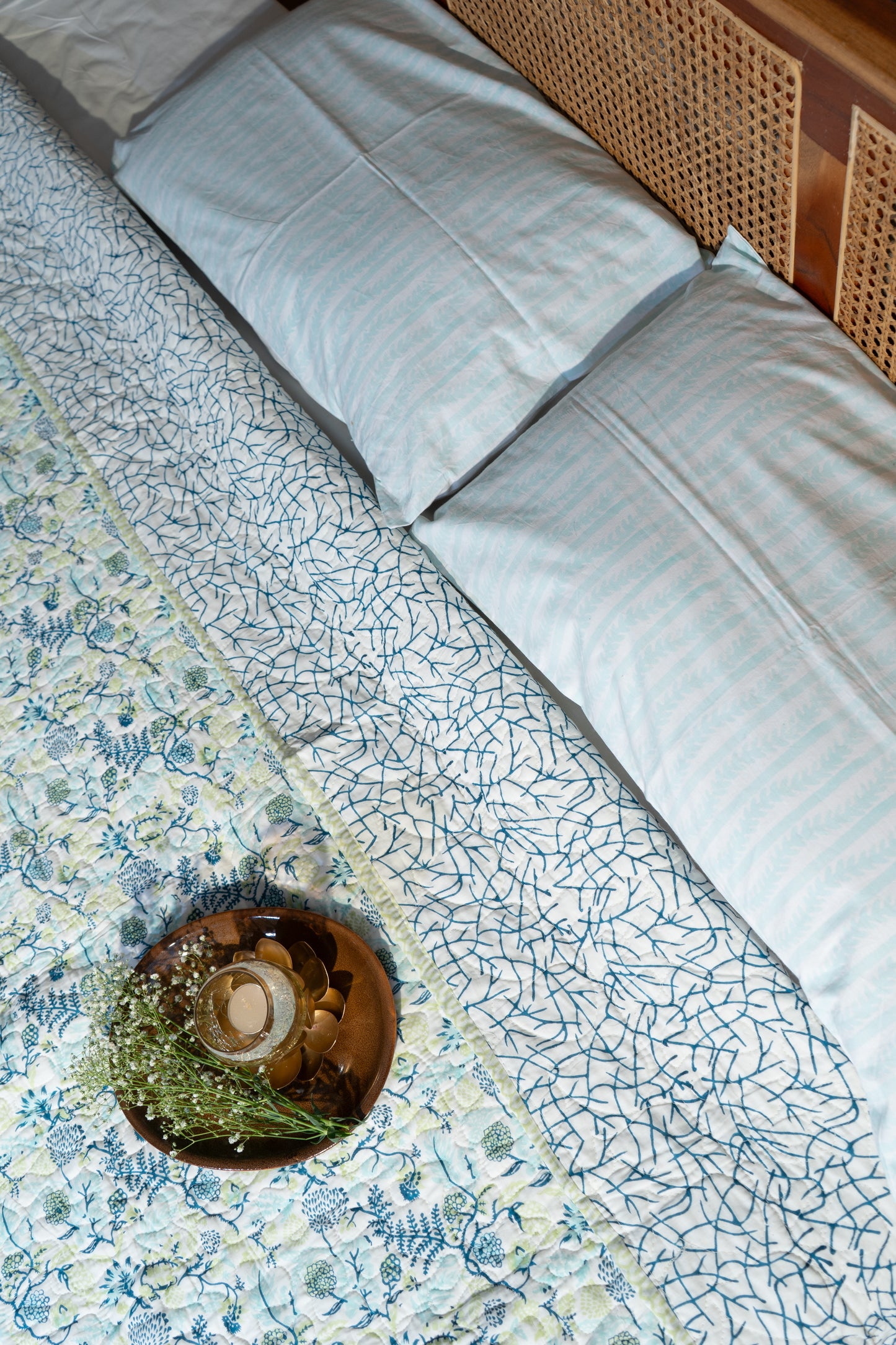 Blues and parrot kamal phool mulmul quilt (floral jaal)