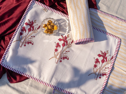 Magenta yellow ek phool table/tray mat